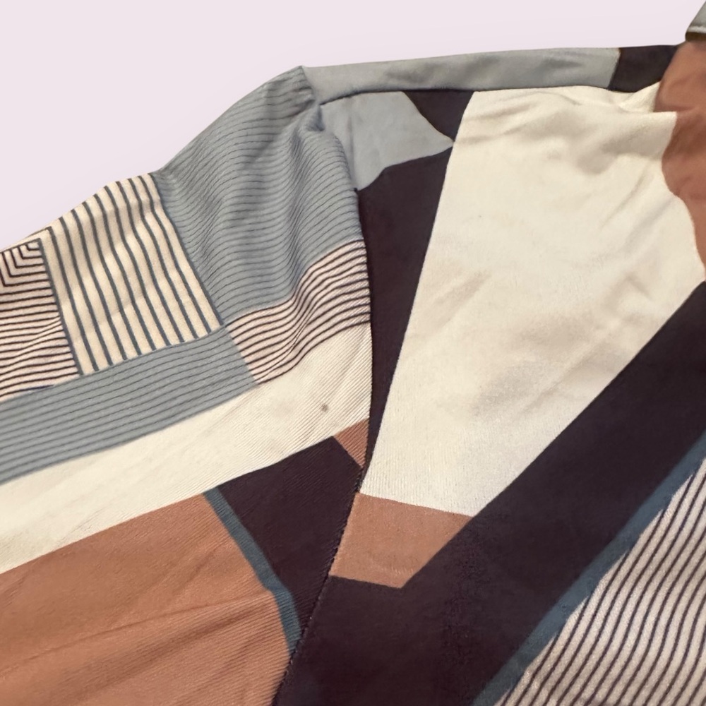 Women's BaiShengGT Striped Geometric Tunic Top Size Medium - Picture 5 of 9